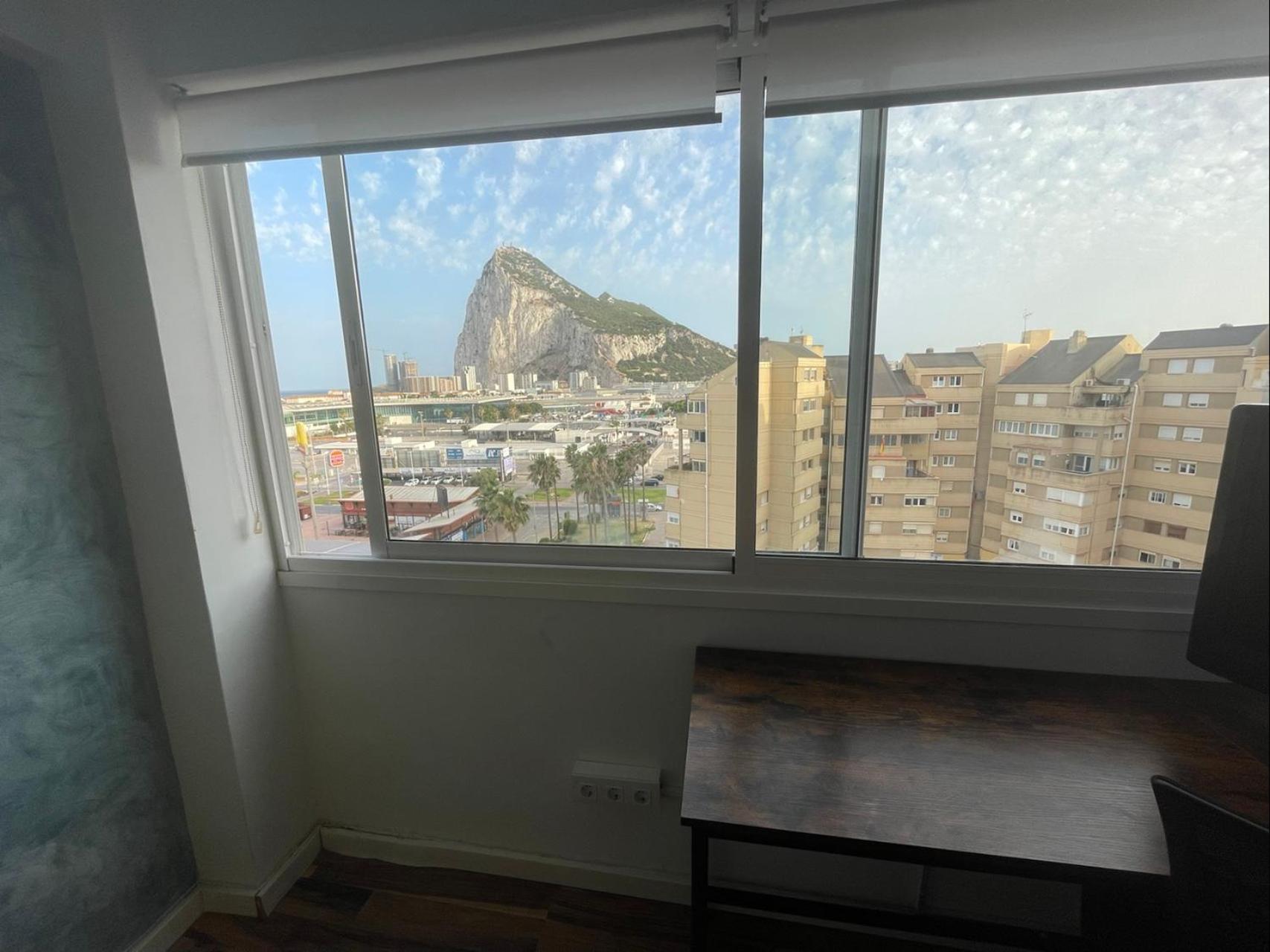 Closest Room To Gibraltar Border La Línea de la Concepción Eksteriør billede